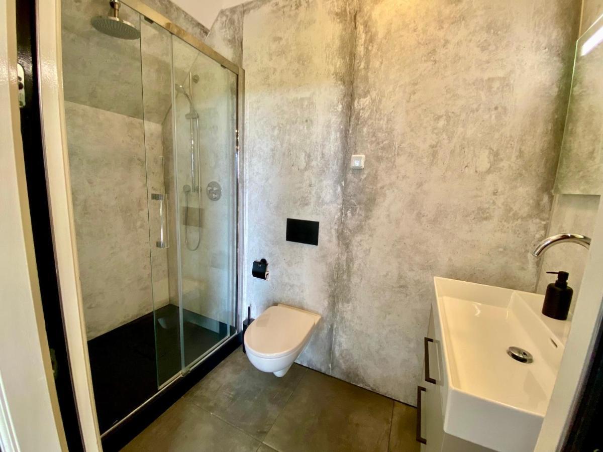 Vakantiewoning Skuur Bergen Esterno foto
