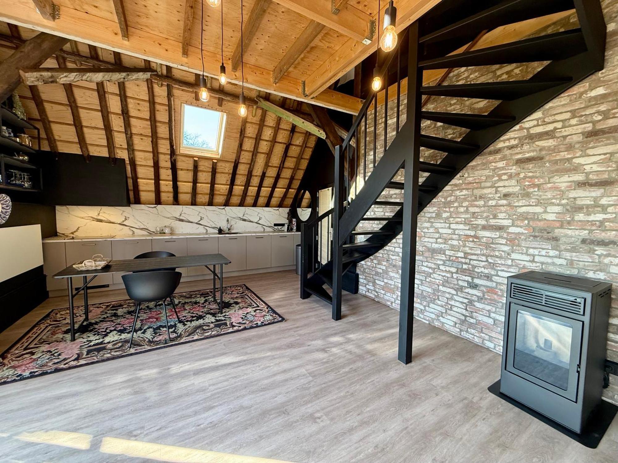 Vakantiewoning Skuur Bergen Esterno foto